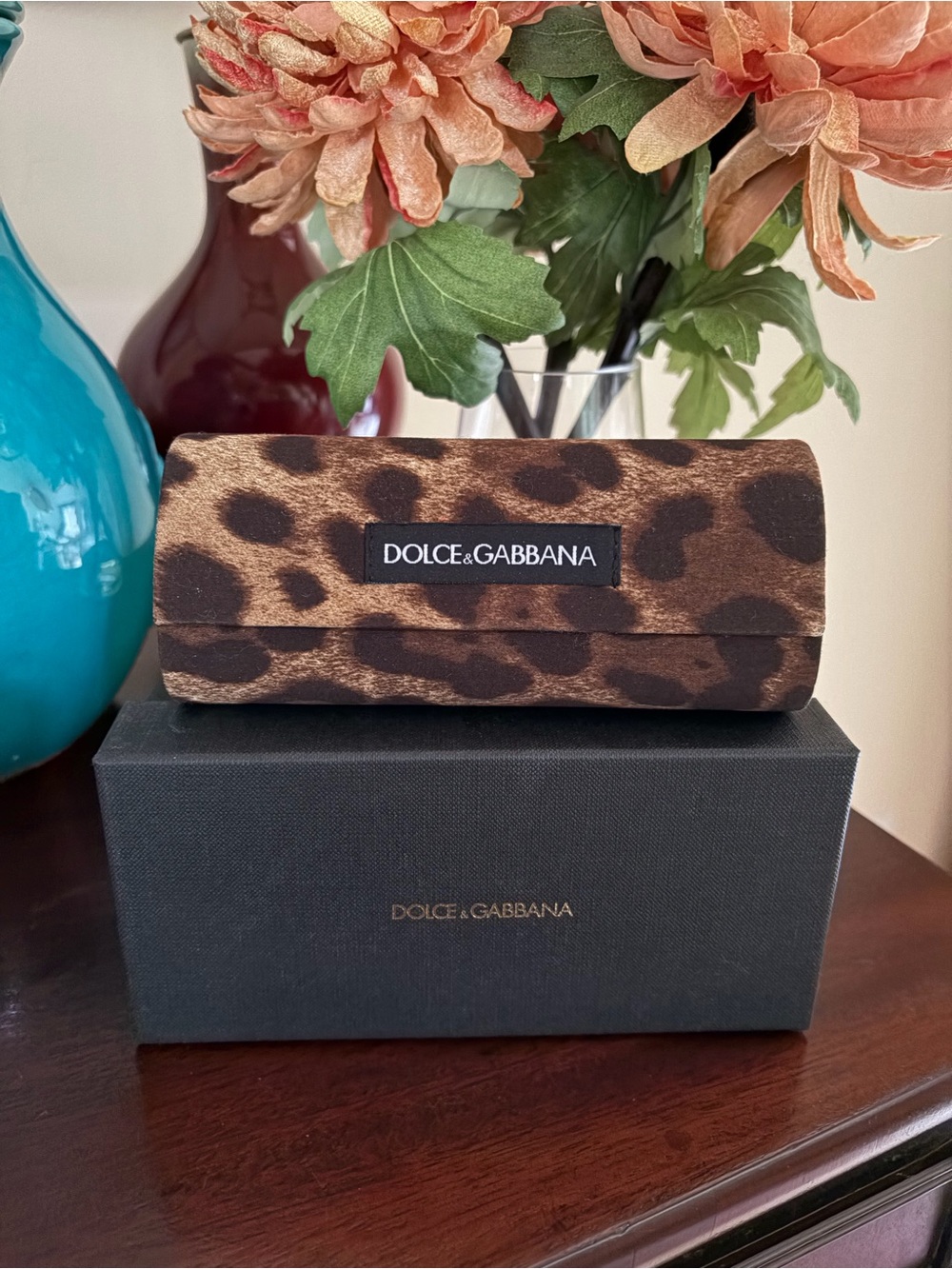 New Dolce & Gabbana glasses case and box